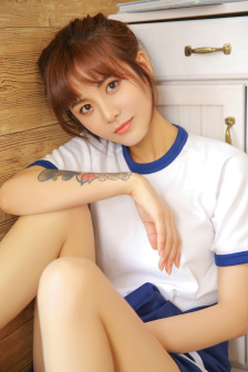 年轻护士1
